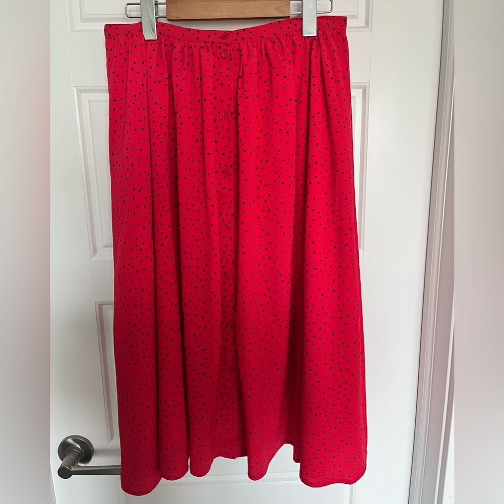 ☀️3 for $25! BB Dakota Fuchsia Midi Skirt